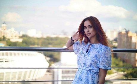 alisabriz modèle gratuit photo