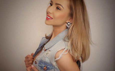 savage alessia nus étoiles images