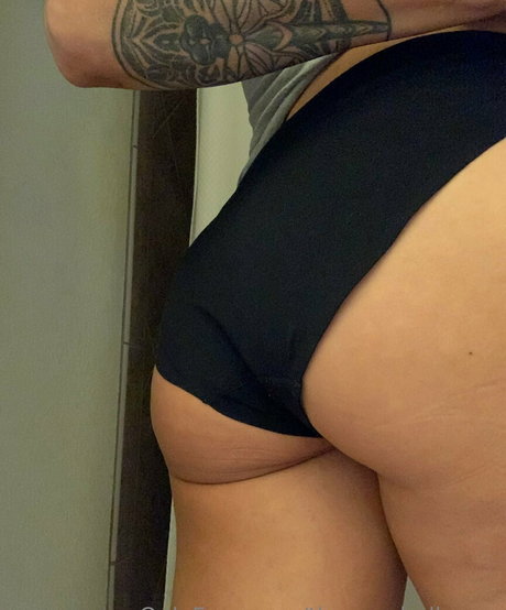 Thezoeyholloway étoile xxx galeries