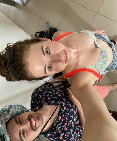 adolescent maigre onlyfans chaud joli collection