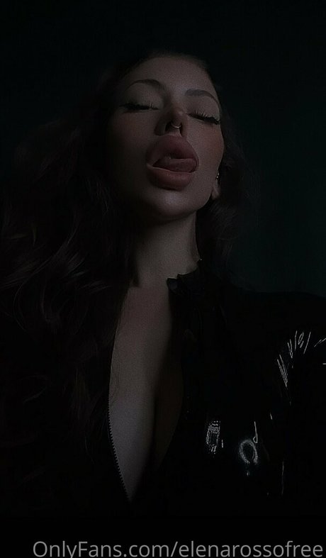 elenarossofree belle actrice image