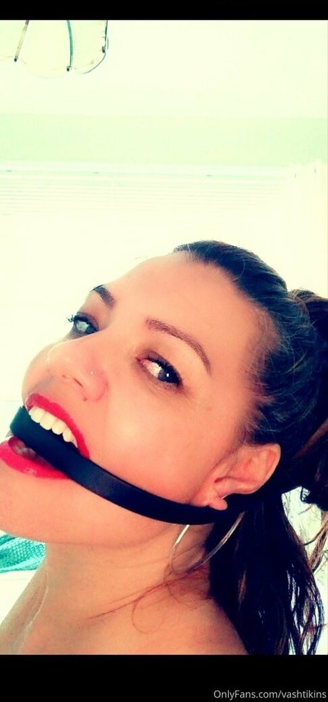 vashtikins étoile nue image