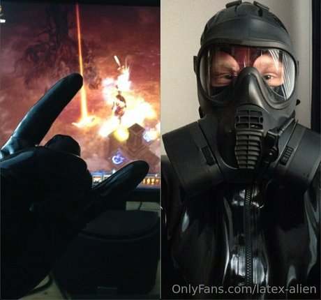 latex alien star du porno sexy photos