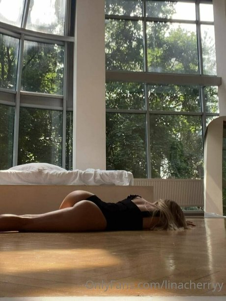 linacherryy star du porno érotique galerie