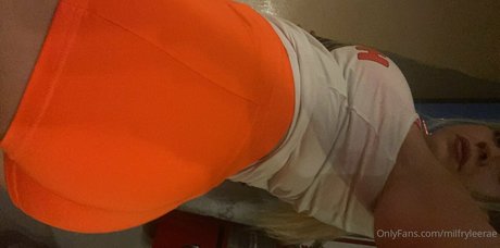 transexuelle tatouée onlyfans art haute définition image