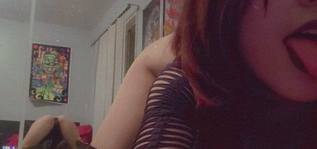 lilbbysky jolie star du porno des photos