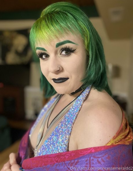princessemeraldd2 actrice artistique des photos