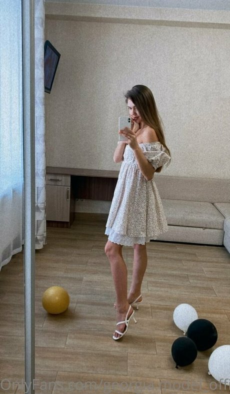 georgia model official modèles nus des photos