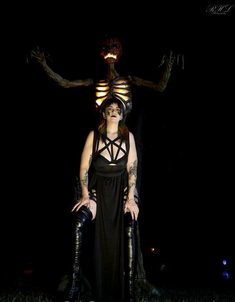 mourning glory belle étoile image