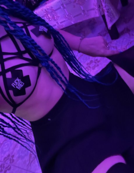 vikyscreaming star du porno érotique img