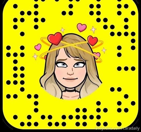 caradaily modèle joli des photos