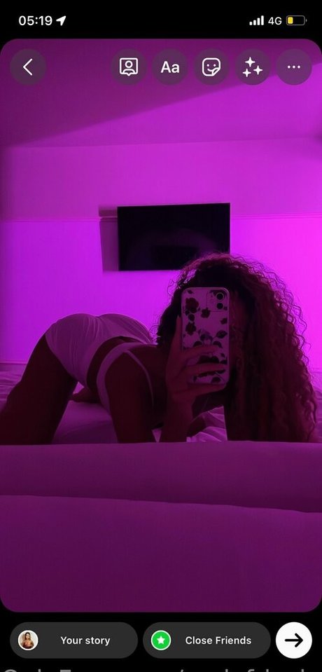 curlyfriesjazzz xxx star du porno img