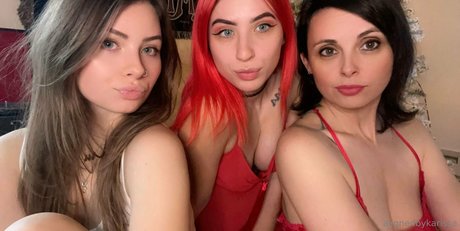 alignedbykarissa star érotique galerie