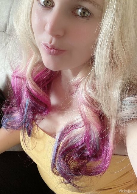 vickyjjay star érotique collection