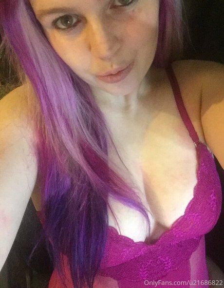 vickyjjay modèle pornographique galerie