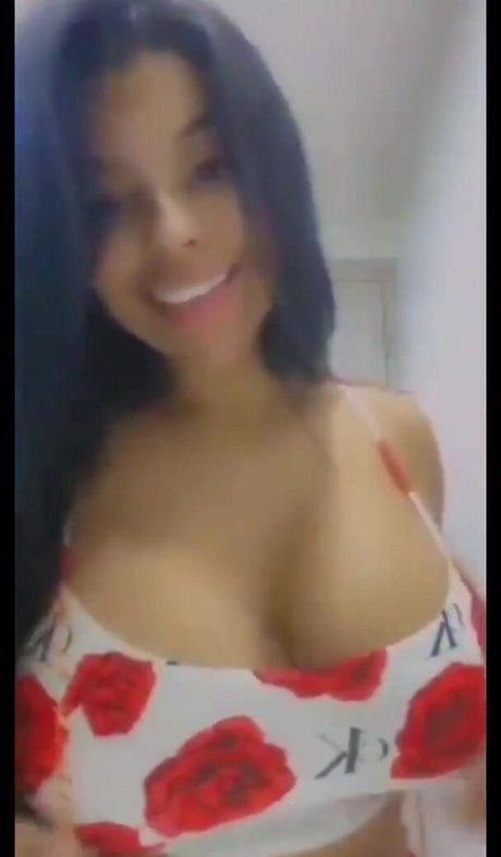 Arianny belle star du porno des photos