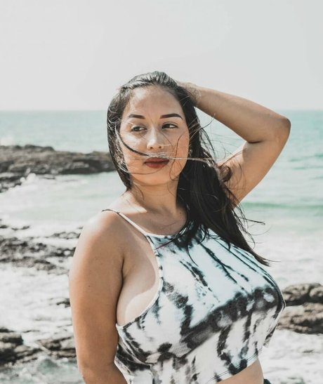 Karen Pinargote Torres star du porno gratuit collection