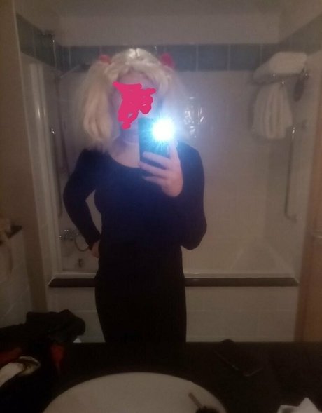 sissyplumbumtoyboy jolie étoile galeries