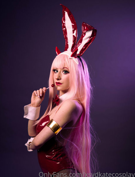 xsydkatecosplay étoile nue photo