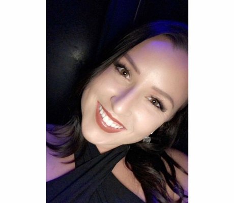 Lizzy Maguire jolie star du porno photos