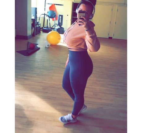 Lizzy Maguire modèle adulte archive