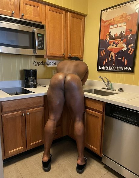 jolie ébène onlyfans exclusif galerie