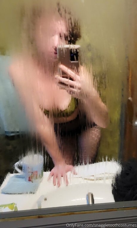 pom-pom girl asiatique onlyfans belle gratuite archive