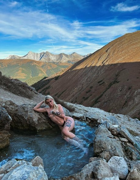 courtneyheartxo actrice de grande qualité image