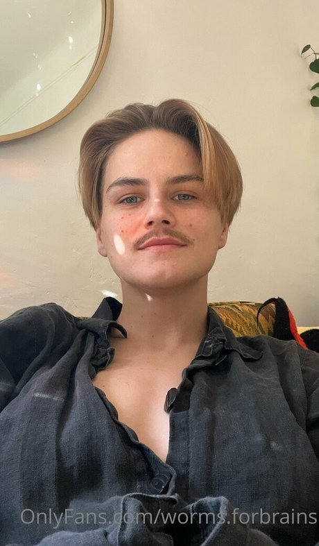 worms forbrains star du porno en haute qualité photo
