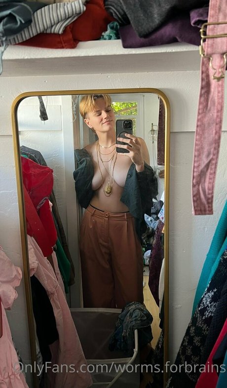 worms forbrains nus star du porno galerie