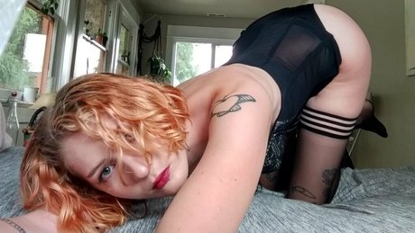 pom-pom girl asiatique onlyfans belle gratuite archive