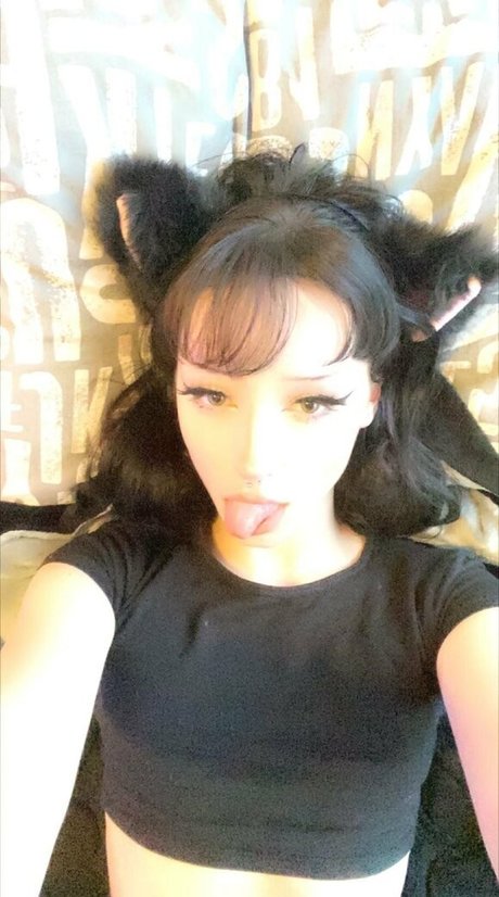 sweet little hunni actrice chaude image