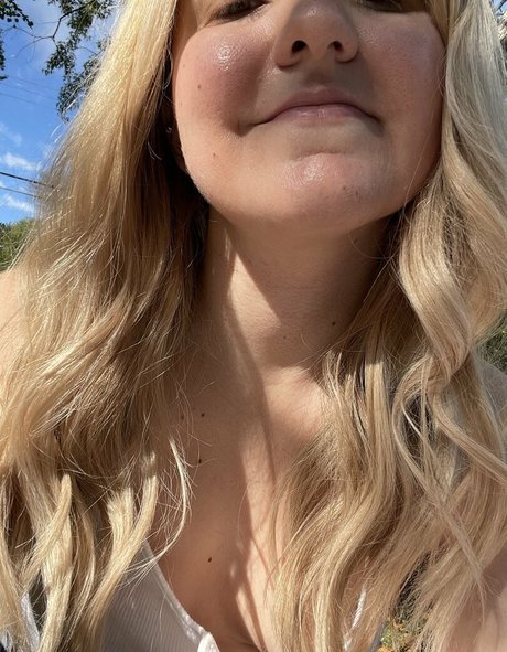 meggybunnyvip star du porno adulte photos