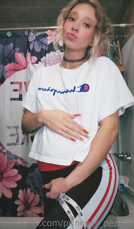 princess peachy22 nus de stars du porno images