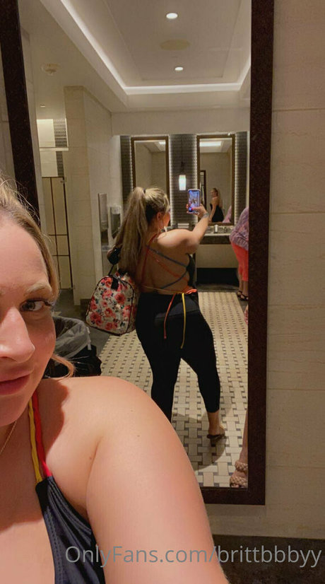 brittbbbyy beau modèle images