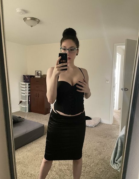 mamie milf onlyfans xxx de haute qualité images