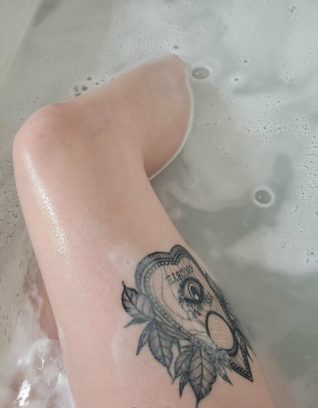 bhunny19 modèle pornographique image