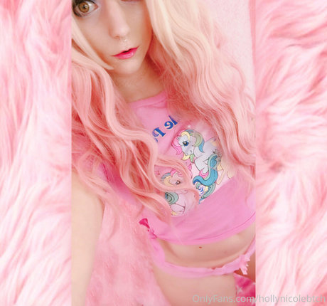 hollynicolebtch modèle chaud photos