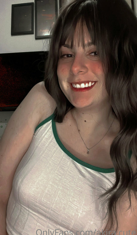 akira cute star du porno sympa photo