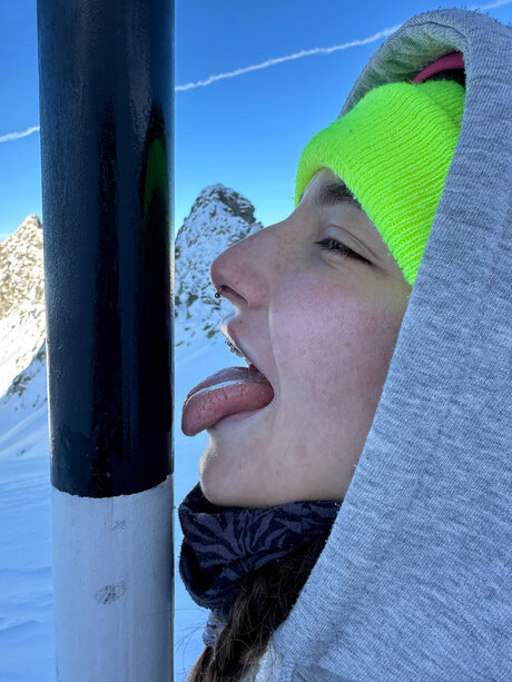 Yaslimeee modèle chaud image