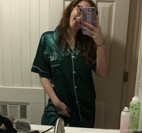 Carrotcakekitten étoile sexy photos