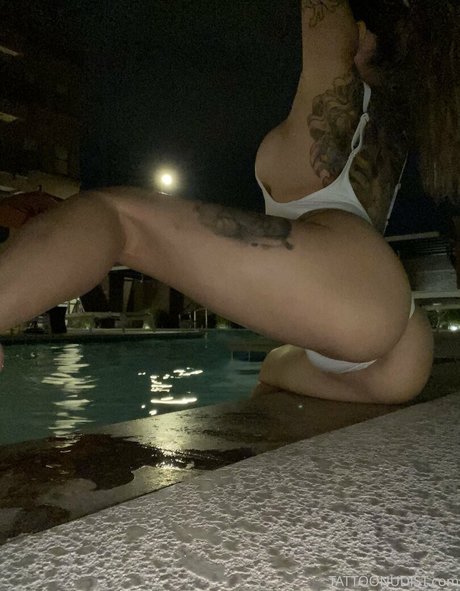 parler uniquement aux fans assez érotique image