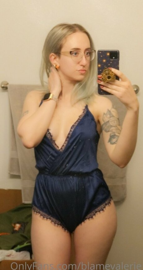 blamevalerie star du porno érotique galeries