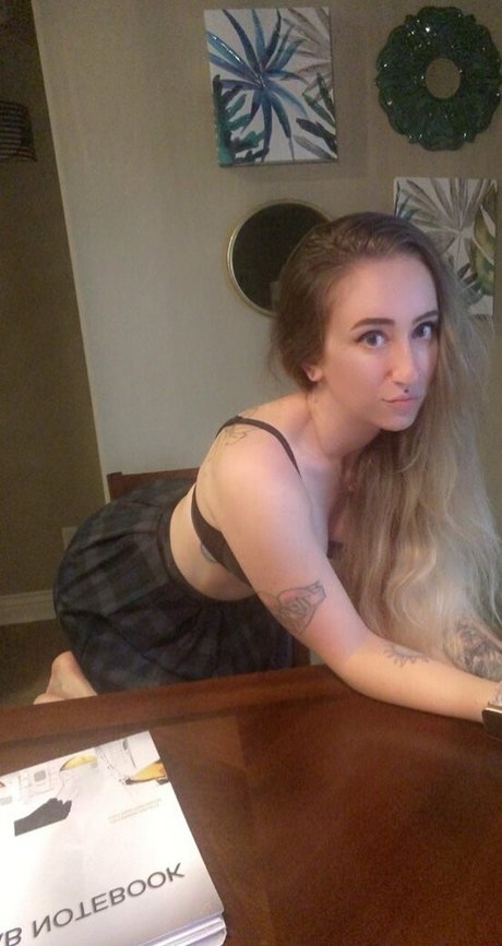 blamevalerie star du porno gratuite des photos