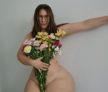 Onfilmbyana jolie étoile archive