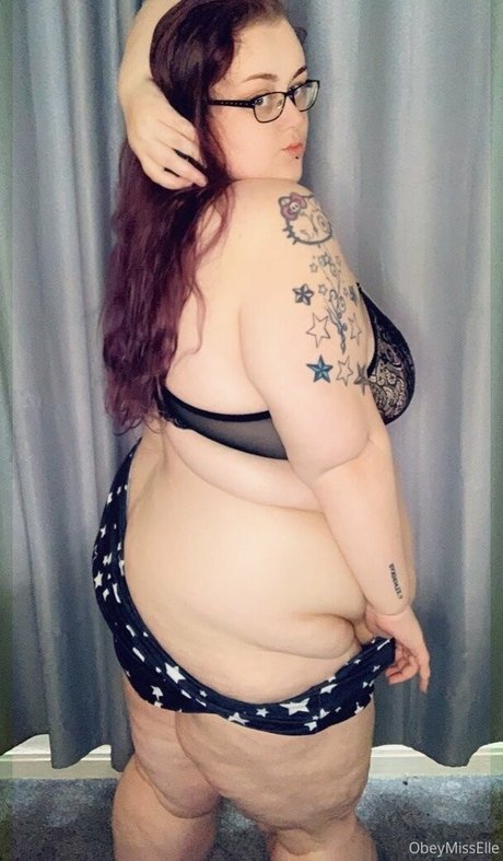 obeymisselle modèle artistique photo