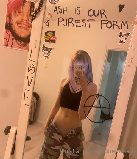 petite ébène onlyfans plutôt sexy img