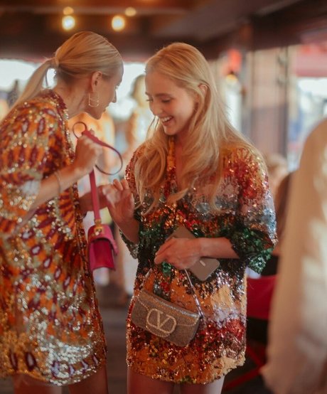 Kathryn Newton haut modèle photos