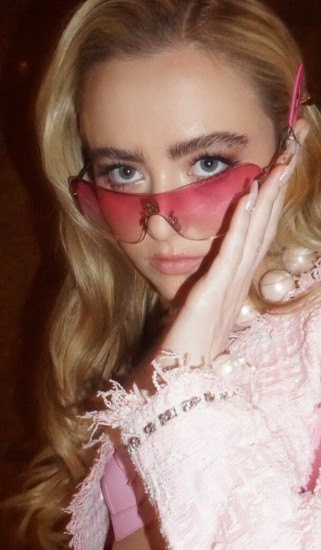 chatte giclante onlyfans haute qualité gratuit archive