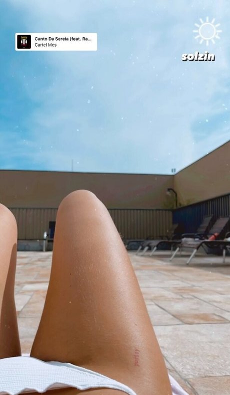 Paula Nobre modèle porno photo